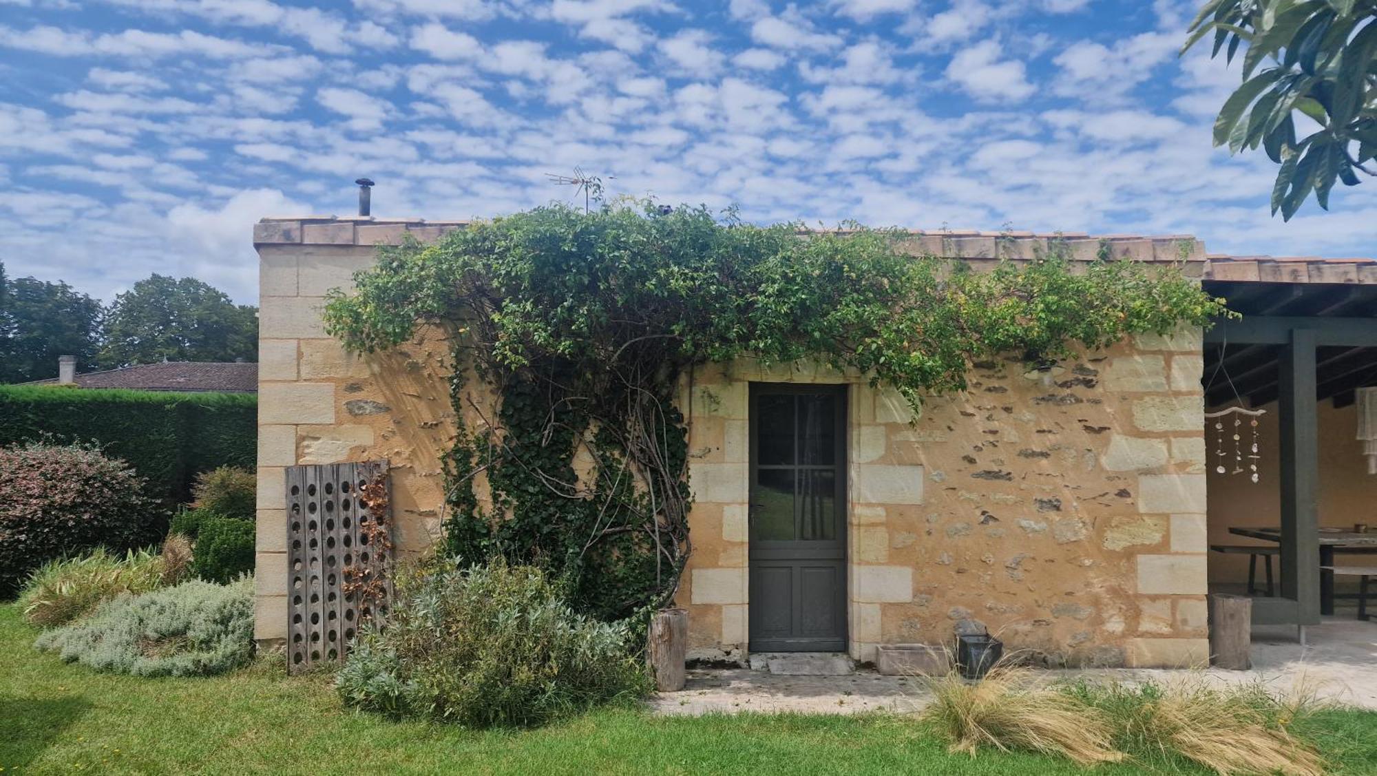 Casita Alegria & Cabana Alegria - 2 Chambres D'Hotes Plassac  외부 사진